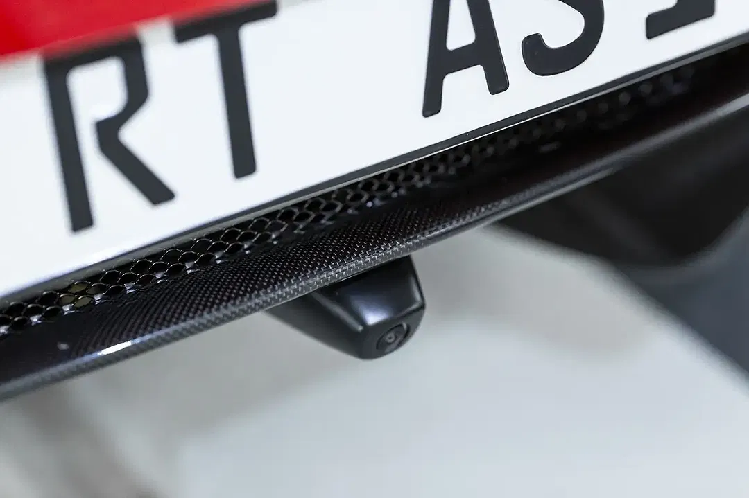 Ferrari 296 GTS - Thumbnail 17