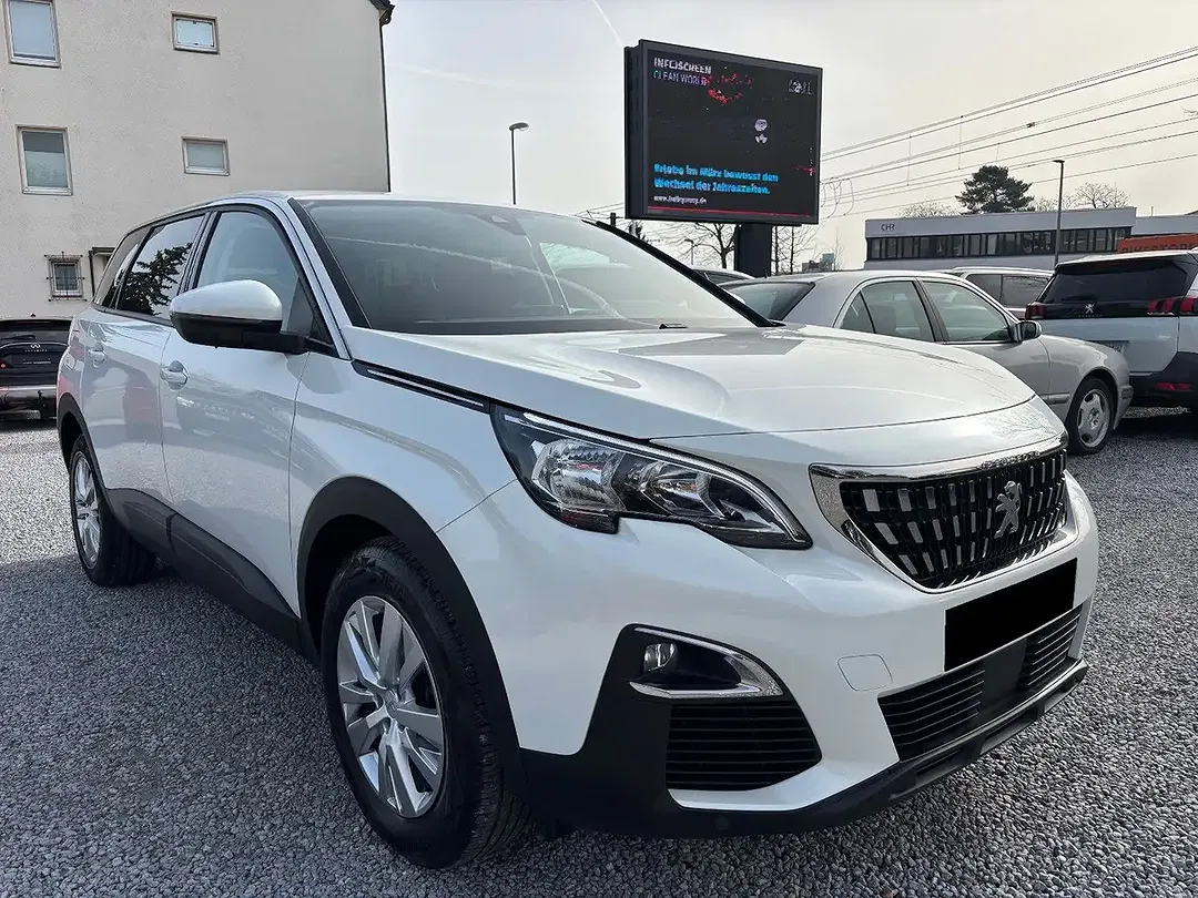 Peugeot 5008 - Thumbnail 1