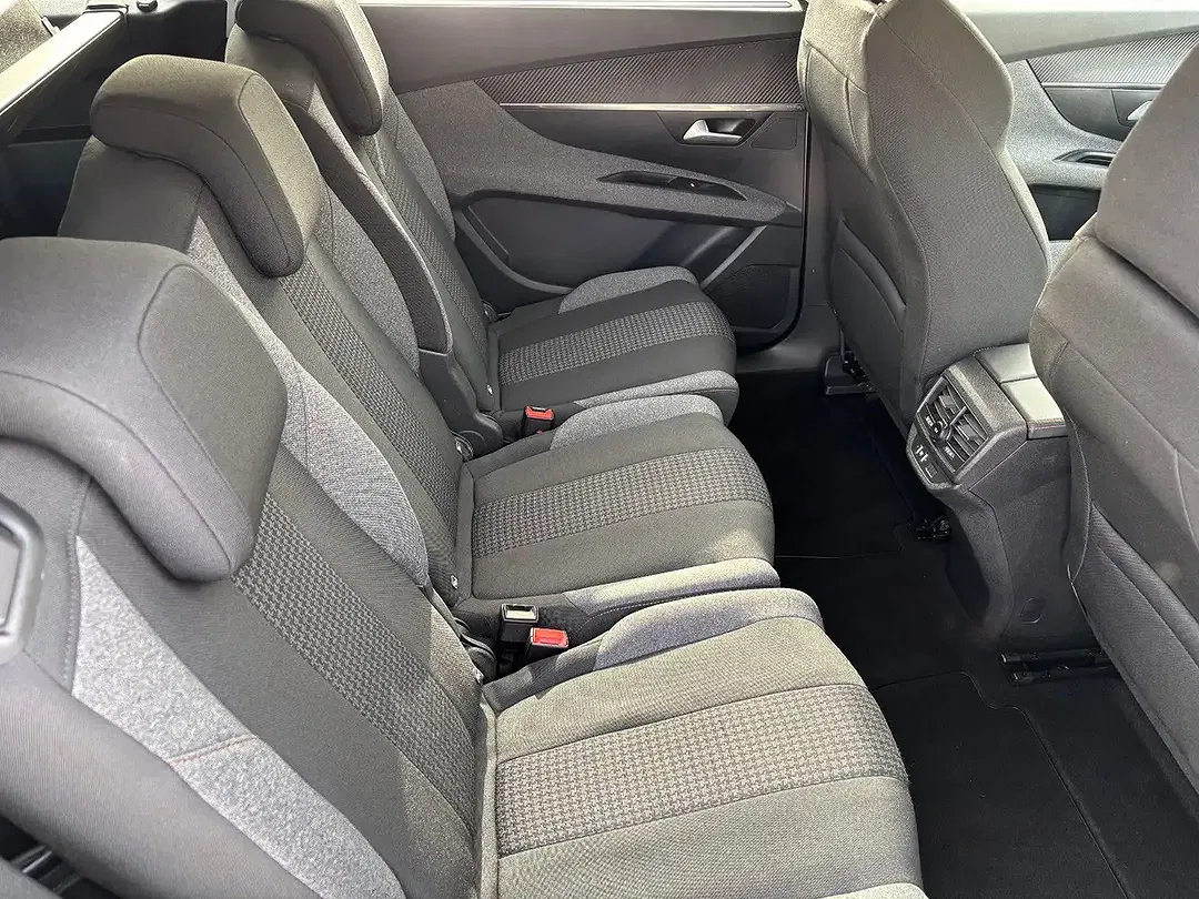 Peugeot 5008 - Thumbnail 16