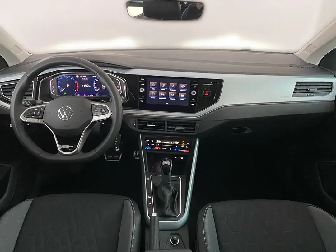 Volkswagen Polo - Thumbnail 7