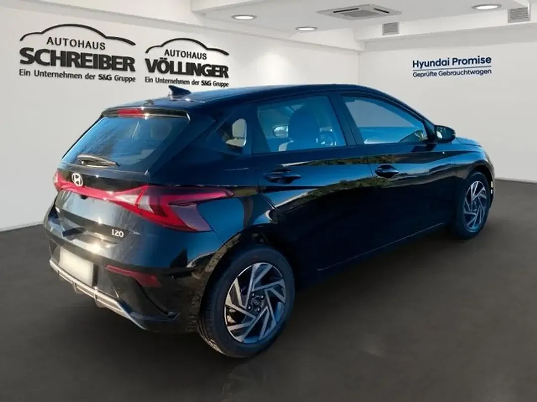 Hyundai i20 - Thumbnail 3
