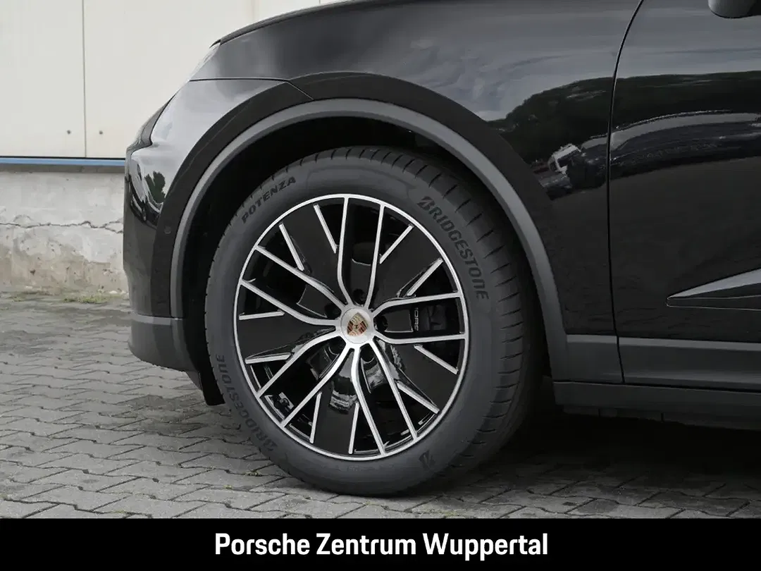 Porsche Macan - Thumbnail 6
