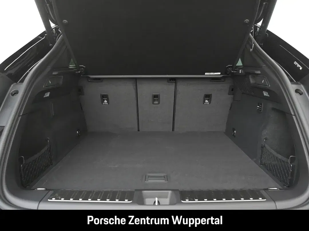 Porsche Macan - Thumbnail 7