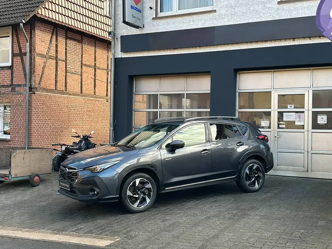 Subaru Crosstrek - Thumbnail 2