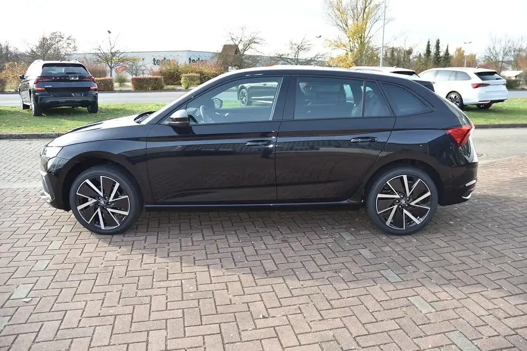 Skoda Scala - Thumbnail 4
