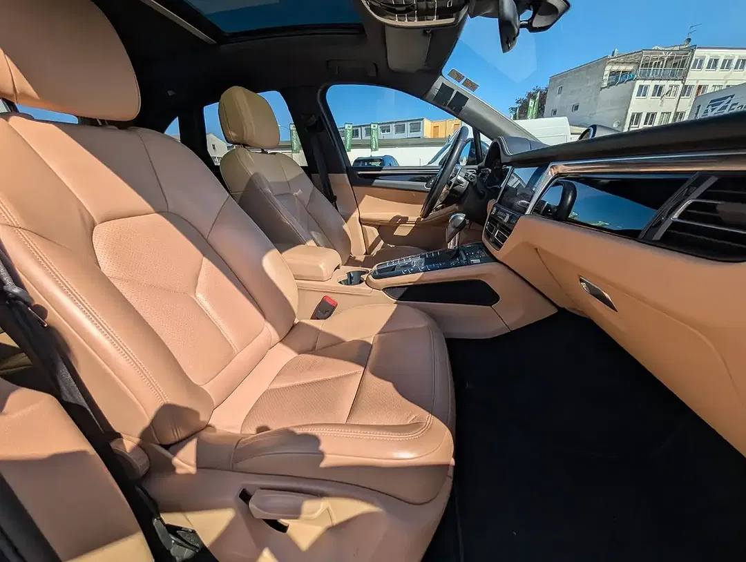 Porsche Macan - Thumbnail 12