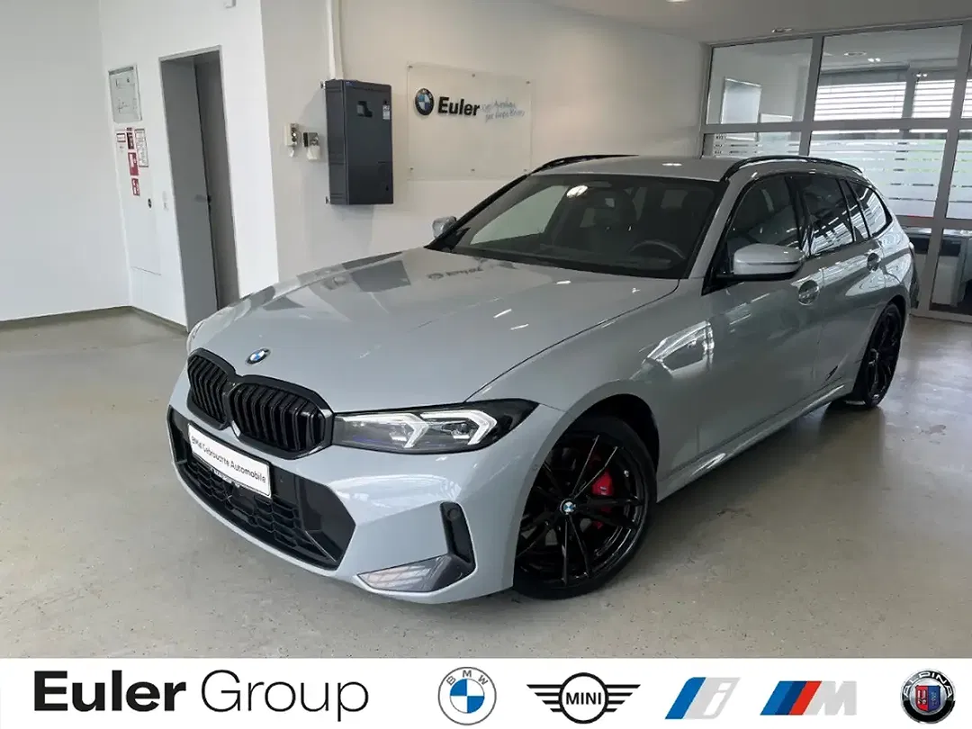 BMW 330 - Thumbnail 1