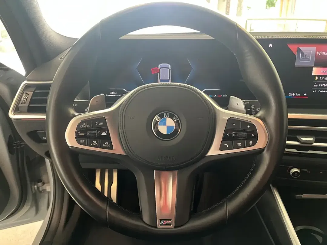BMW 330 - Thumbnail 9