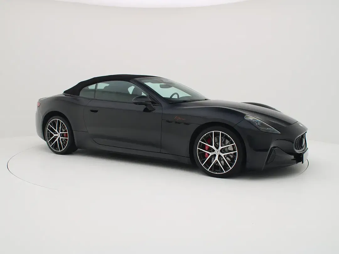 Maserati GranCabrio - Thumbnail 13