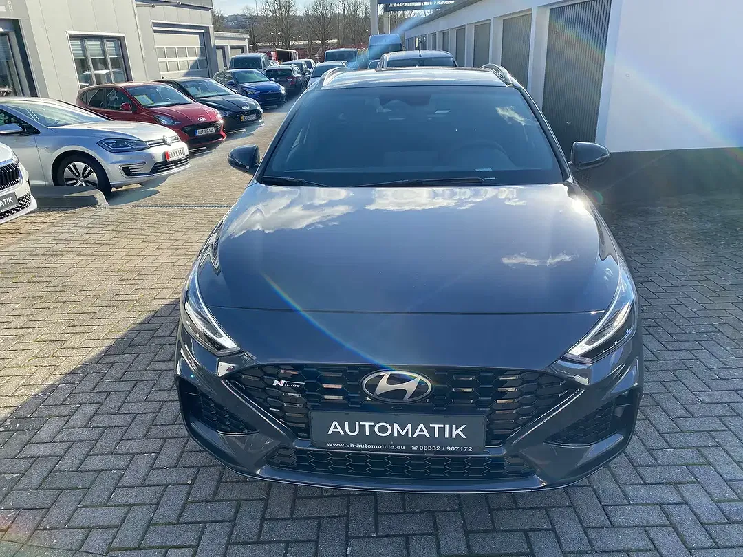 Hyundai i30 - Thumbnail 3