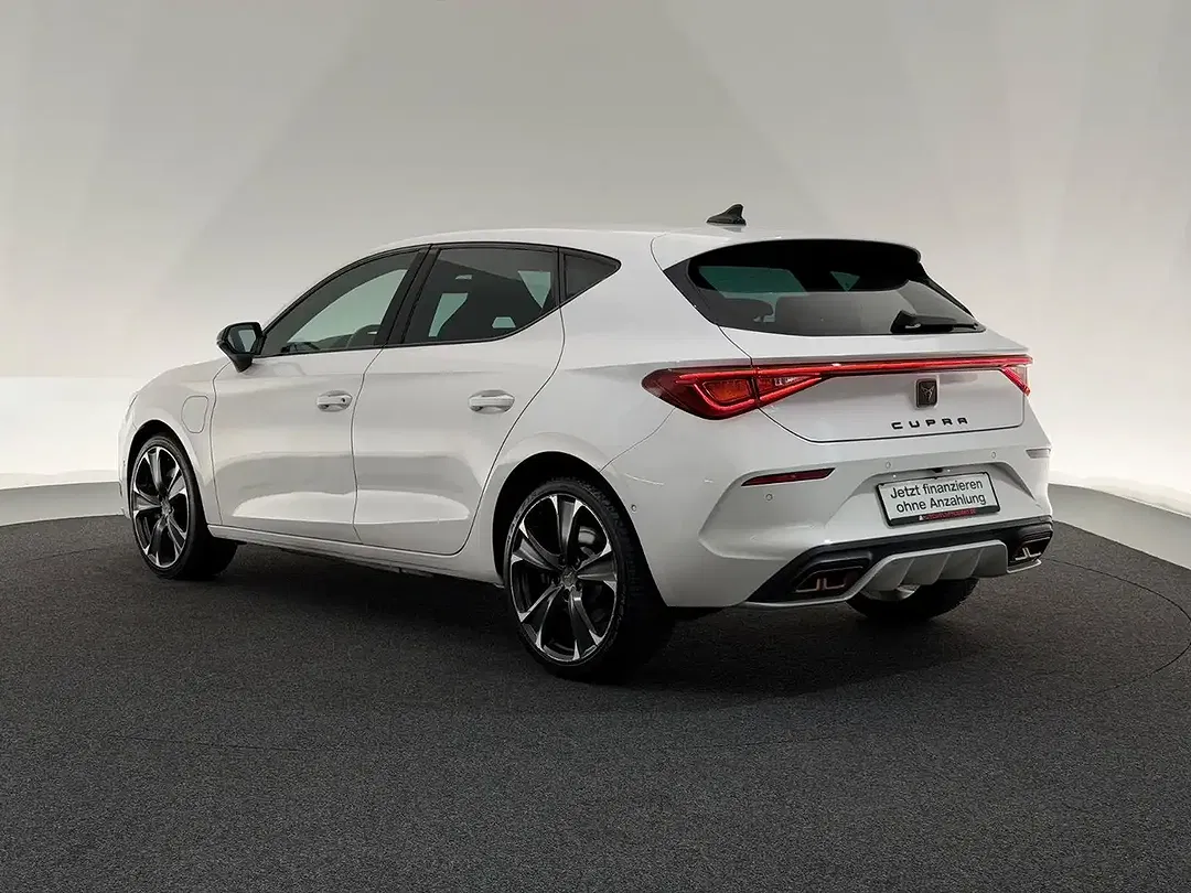CUPRA Leon - Thumbnail 5
