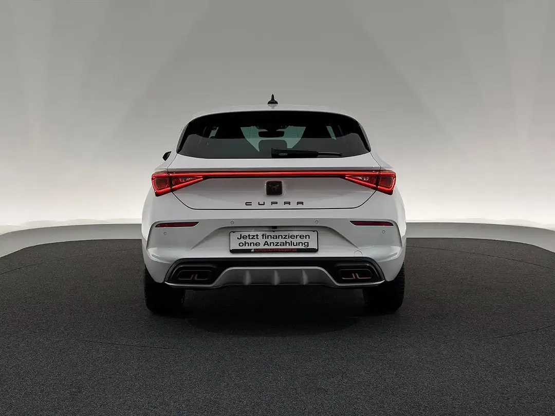 CUPRA Leon - Thumbnail 6