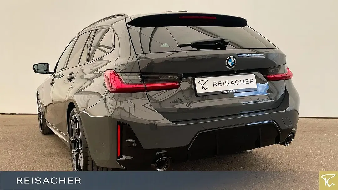 BMW 330 - Thumbnail 2
