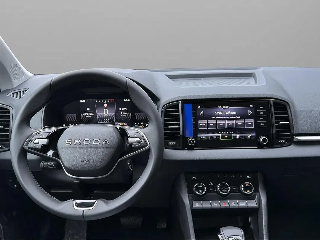 Skoda Karoq - Thumbnail 8