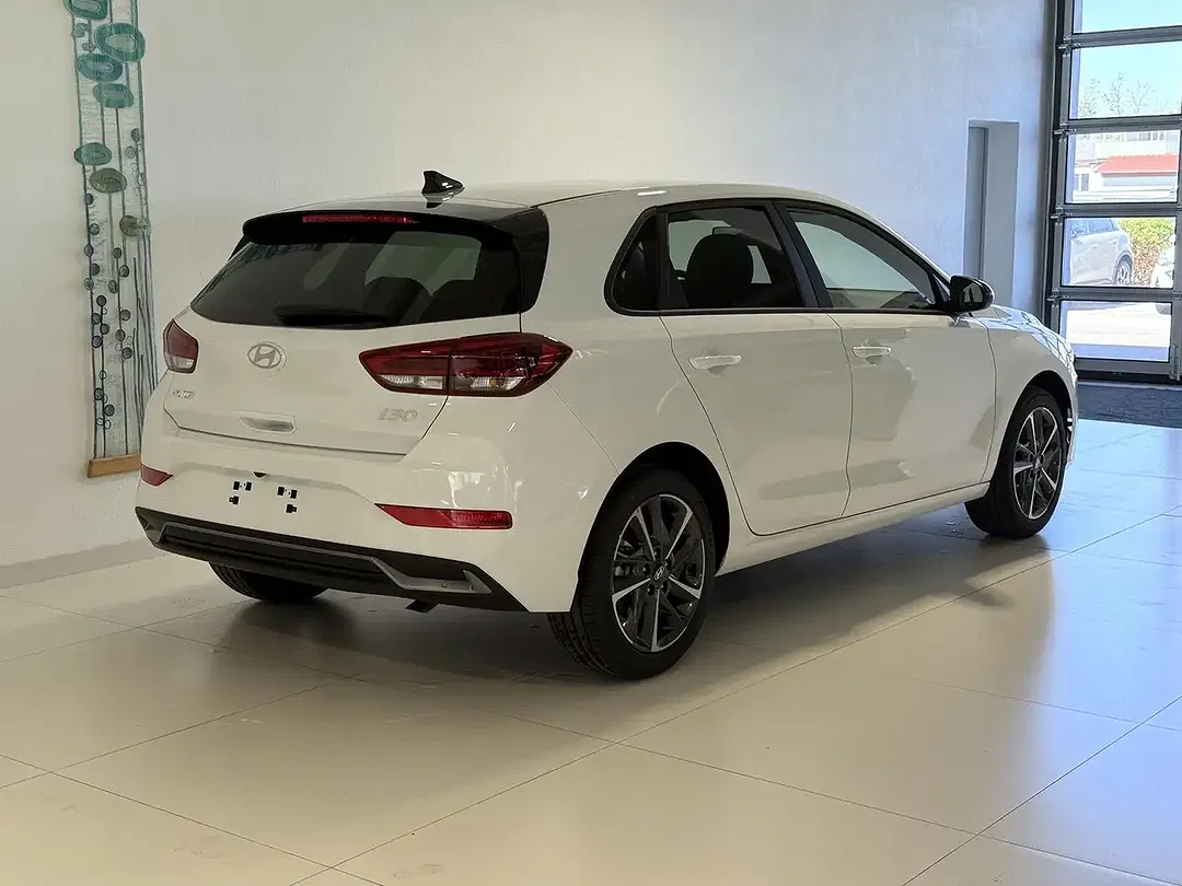 Hyundai i30 - Thumbnail 4