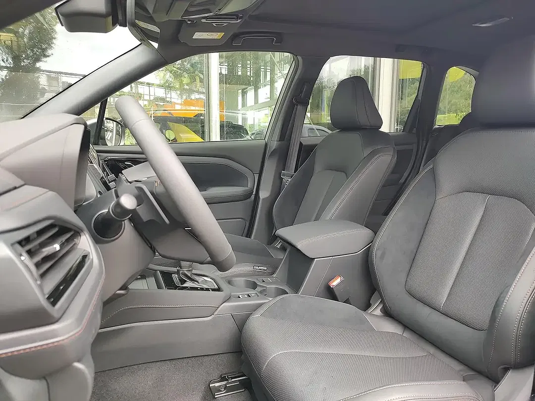 Subaru Forester - Thumbnail 5