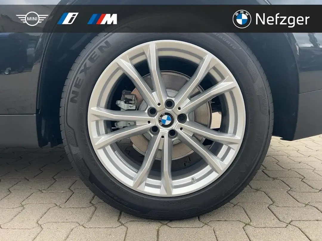 BMW X3 - Thumbnail 12