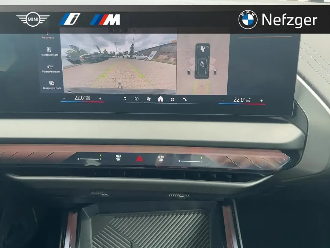 BMW X3 - Thumbnail 15
