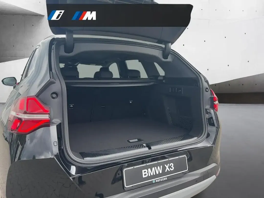 BMW X3 - Thumbnail 6