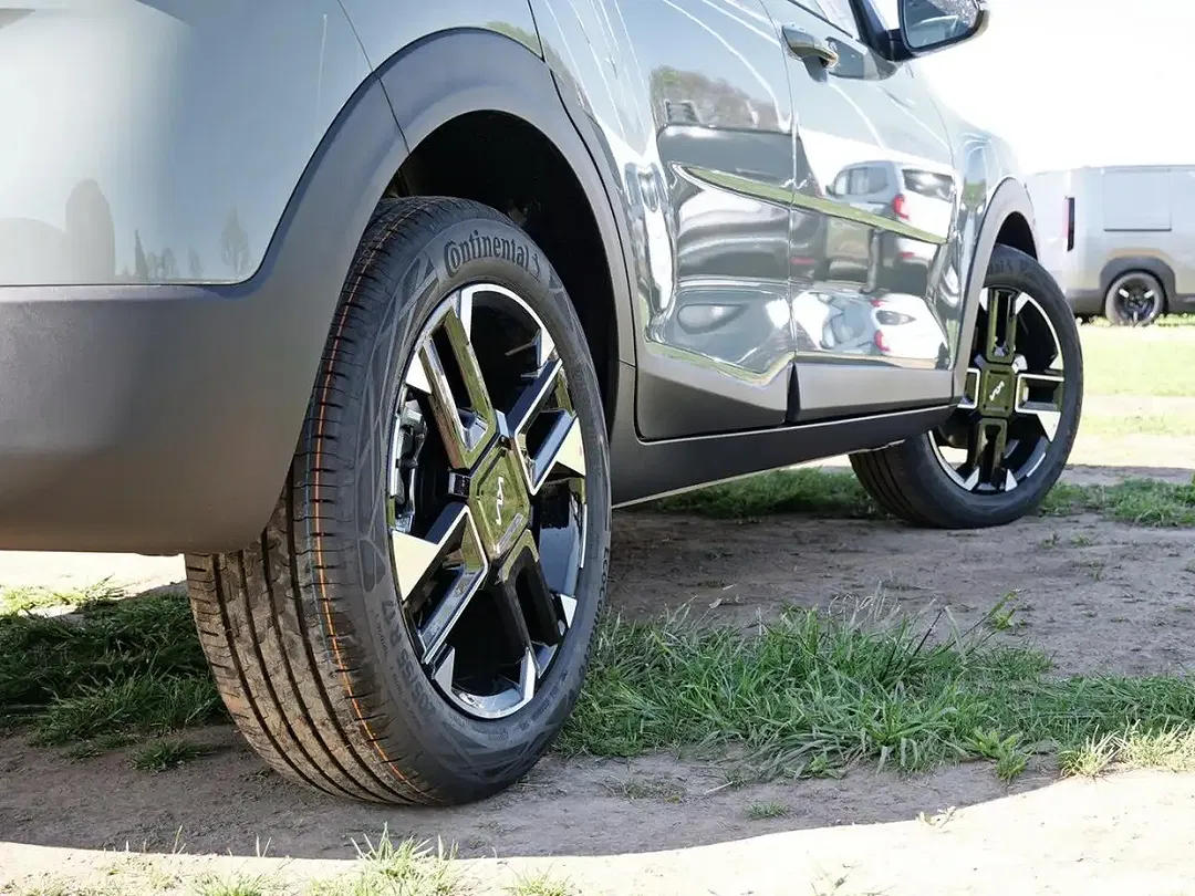 Kia Stonic - Thumbnail 5