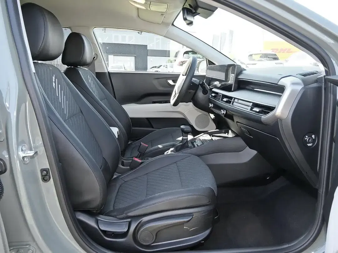 Kia Stonic - Thumbnail 8