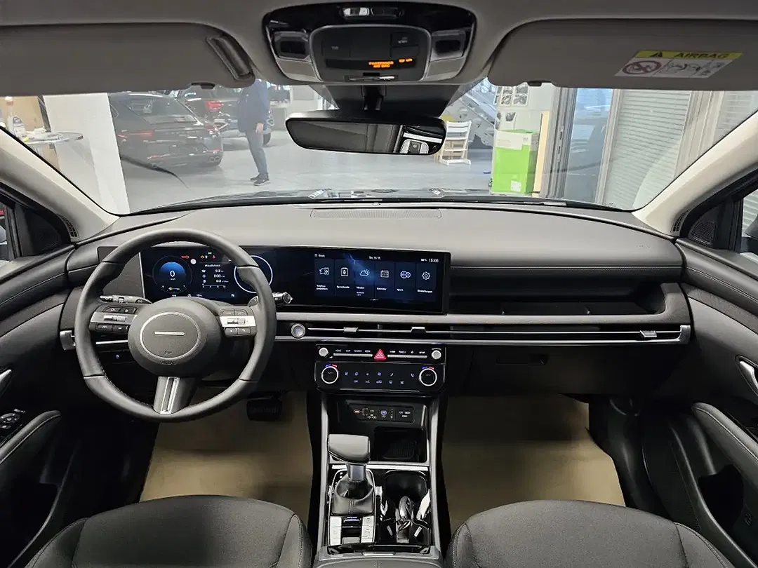 Hyundai TUCSON - Thumbnail 9
