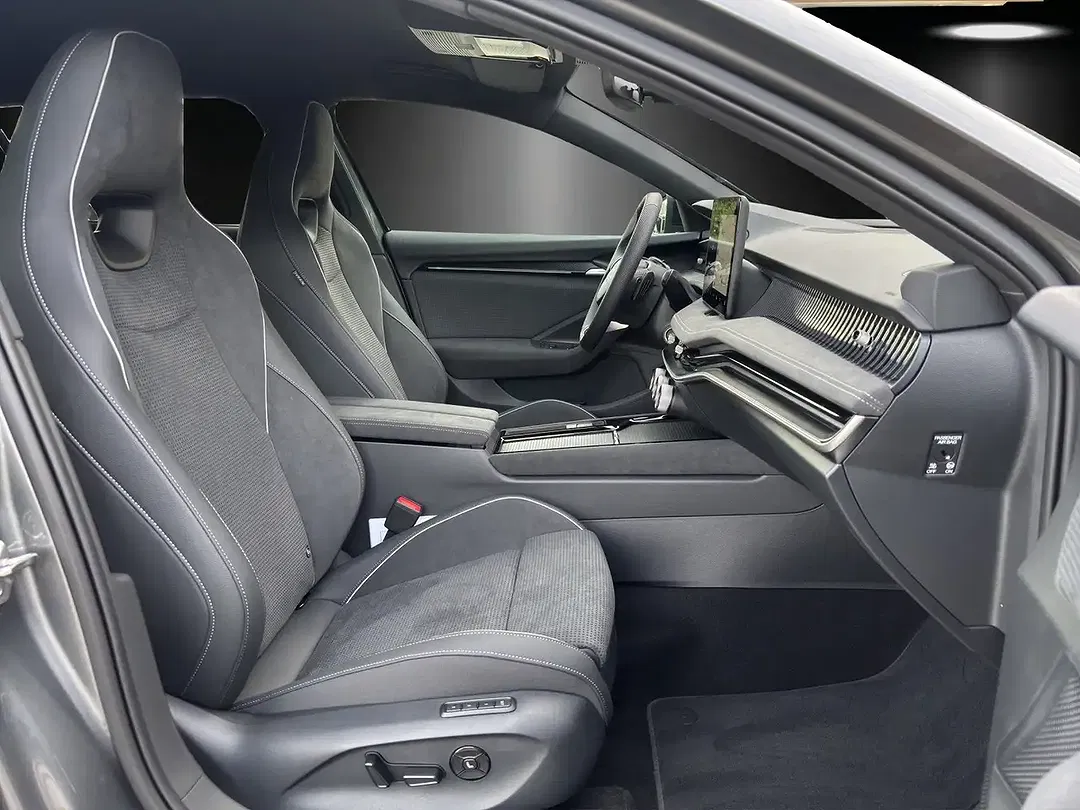 Skoda Superb - Thumbnail 7