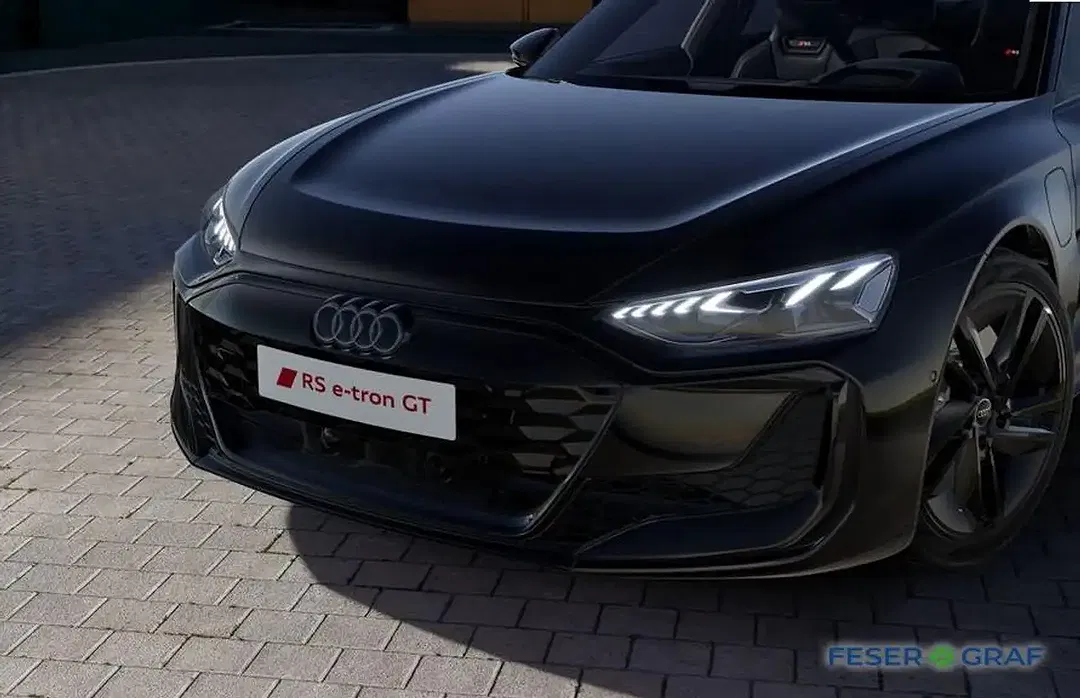 Audi RS e-tron GT - Thumbnail 3