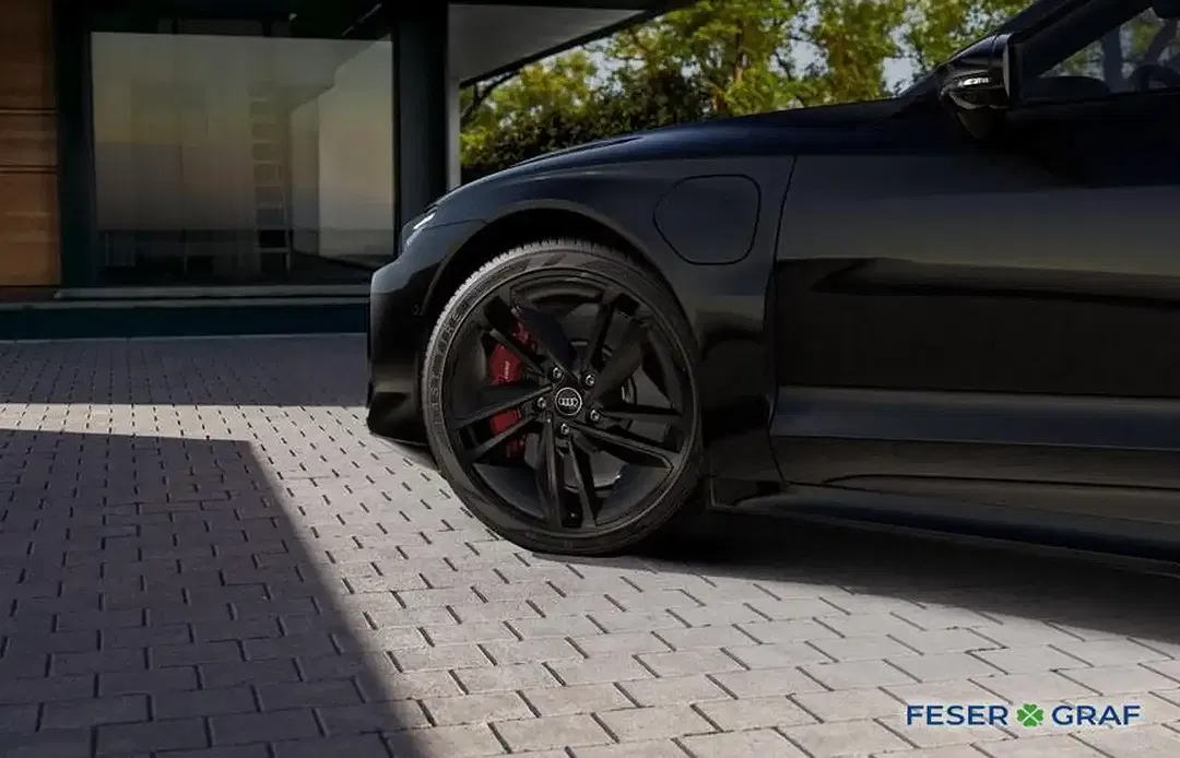 Audi RS e-tron GT - Thumbnail 6