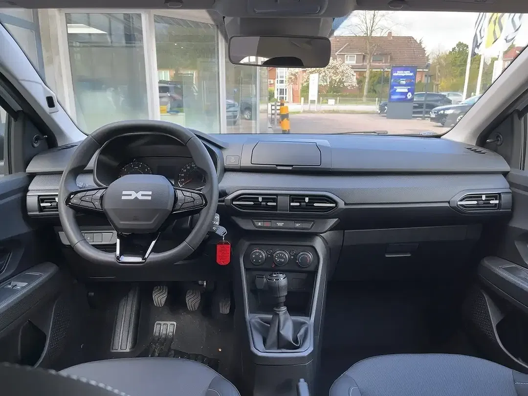 Dacia Sandero - Thumbnail 8