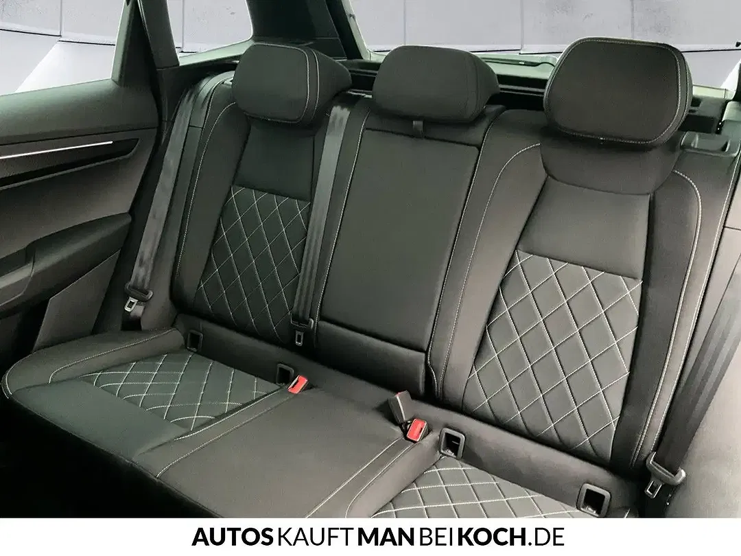Skoda Karoq - Thumbnail 6