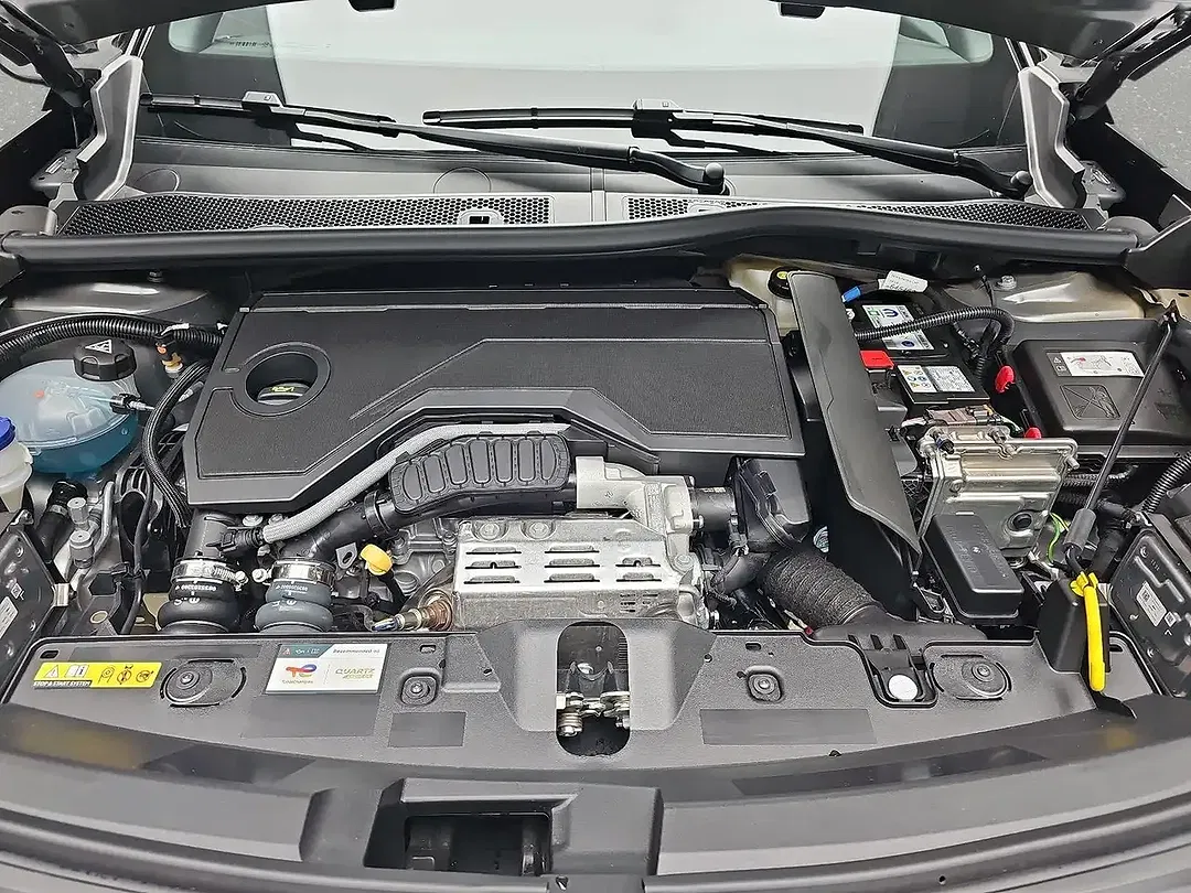 Peugeot 2008 - Thumbnail 15