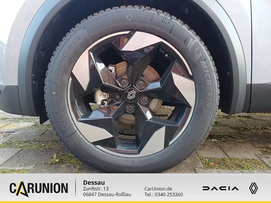 Renault Captur - Thumbnail 12