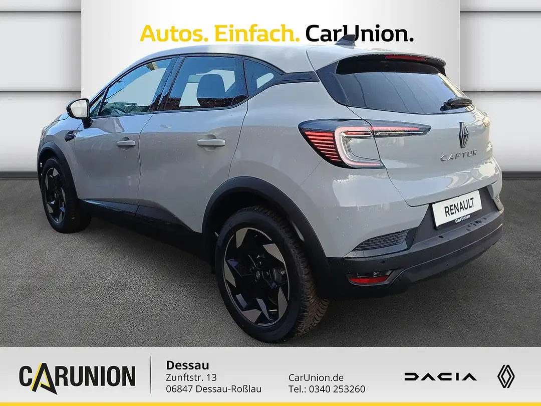 Renault Captur - Thumbnail 6