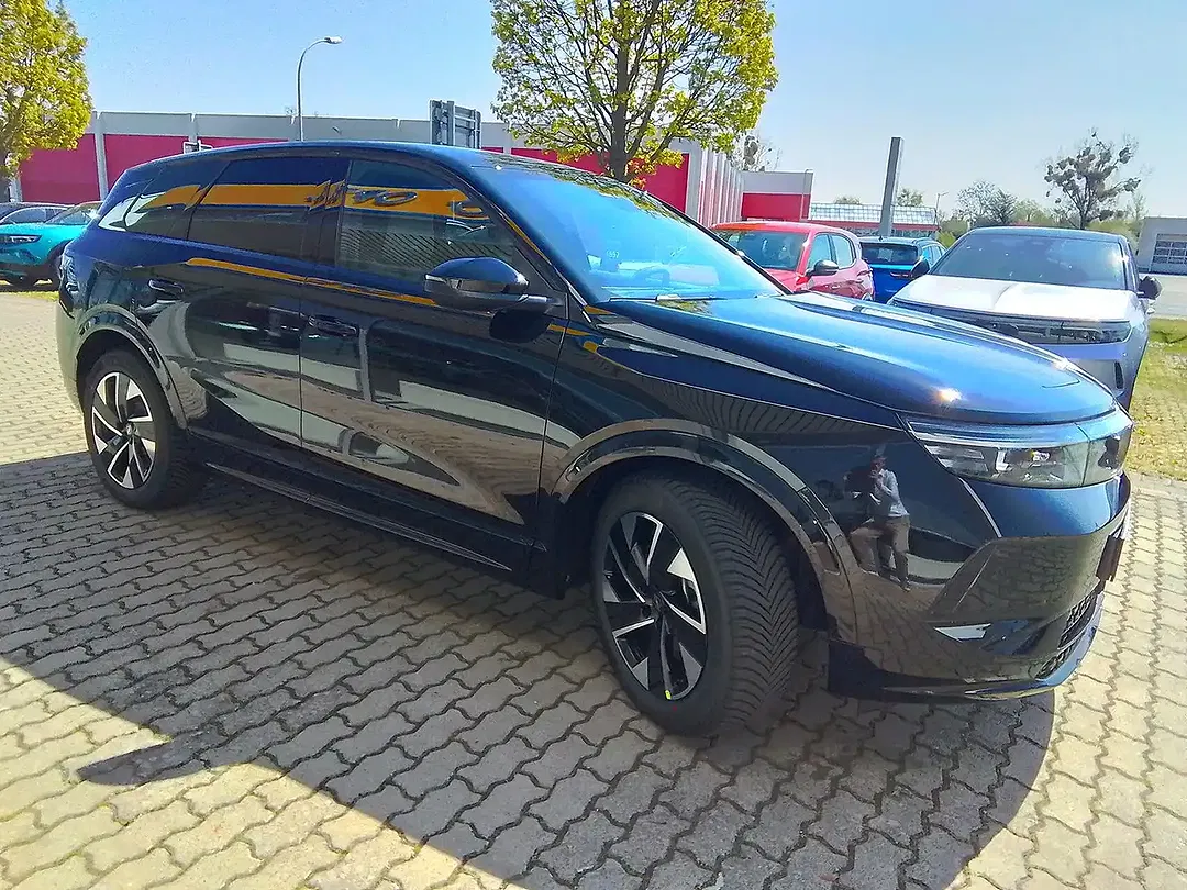Opel Grandland - Thumbnail 4