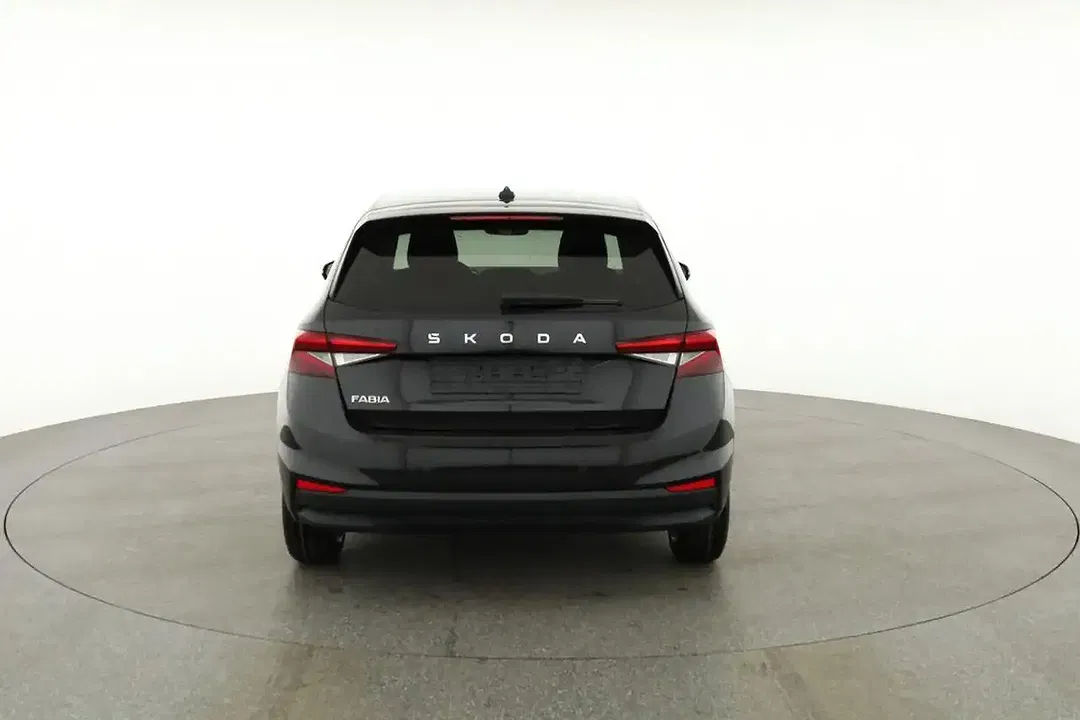 Skoda Fabia - Thumbnail 13