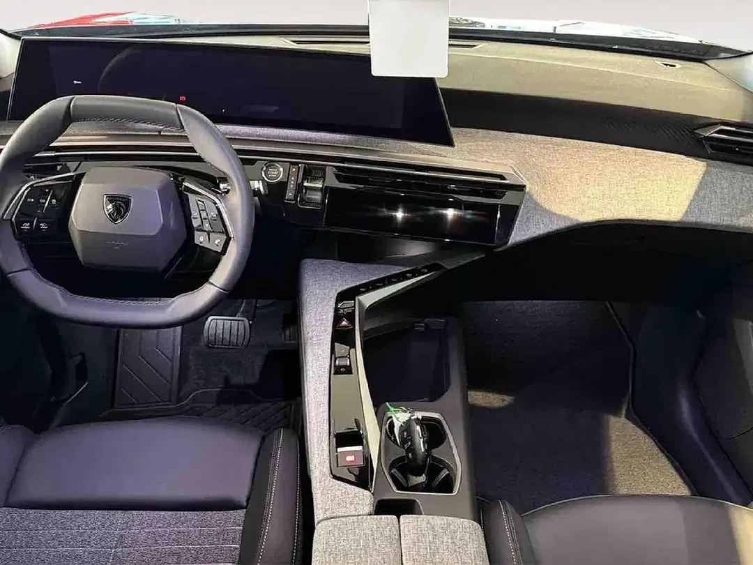 Peugeot 5008 - Thumbnail 10