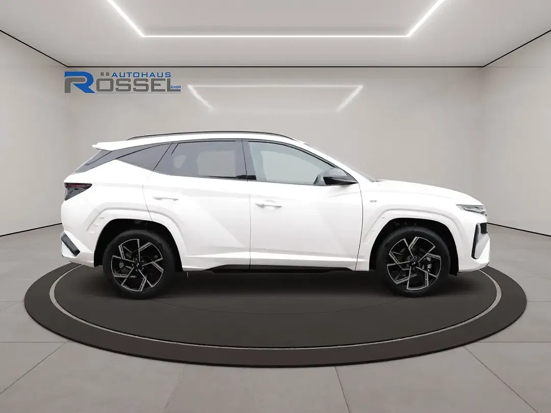 Hyundai TUCSON - Thumbnail 2