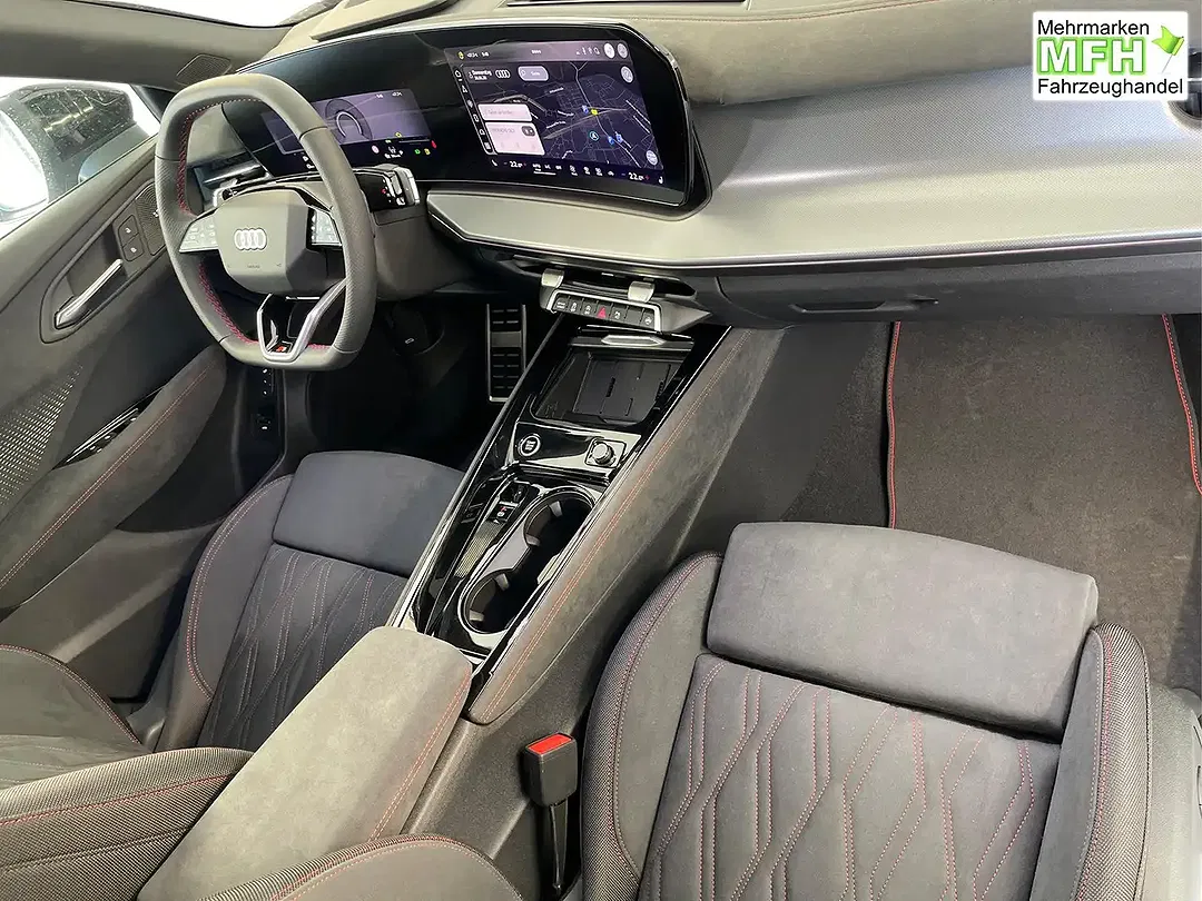 Audi Q3 - Thumbnail 14