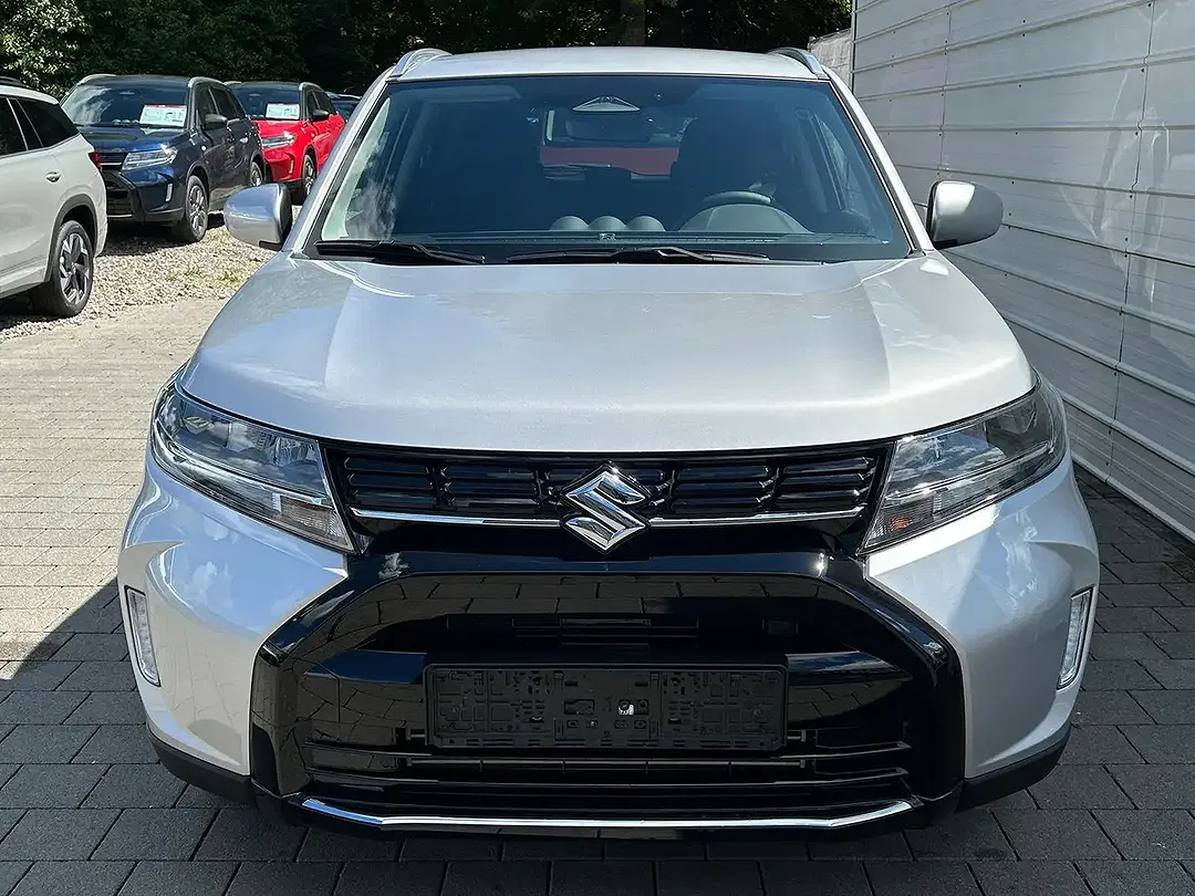 Suzuki Vitara - Thumbnail 2