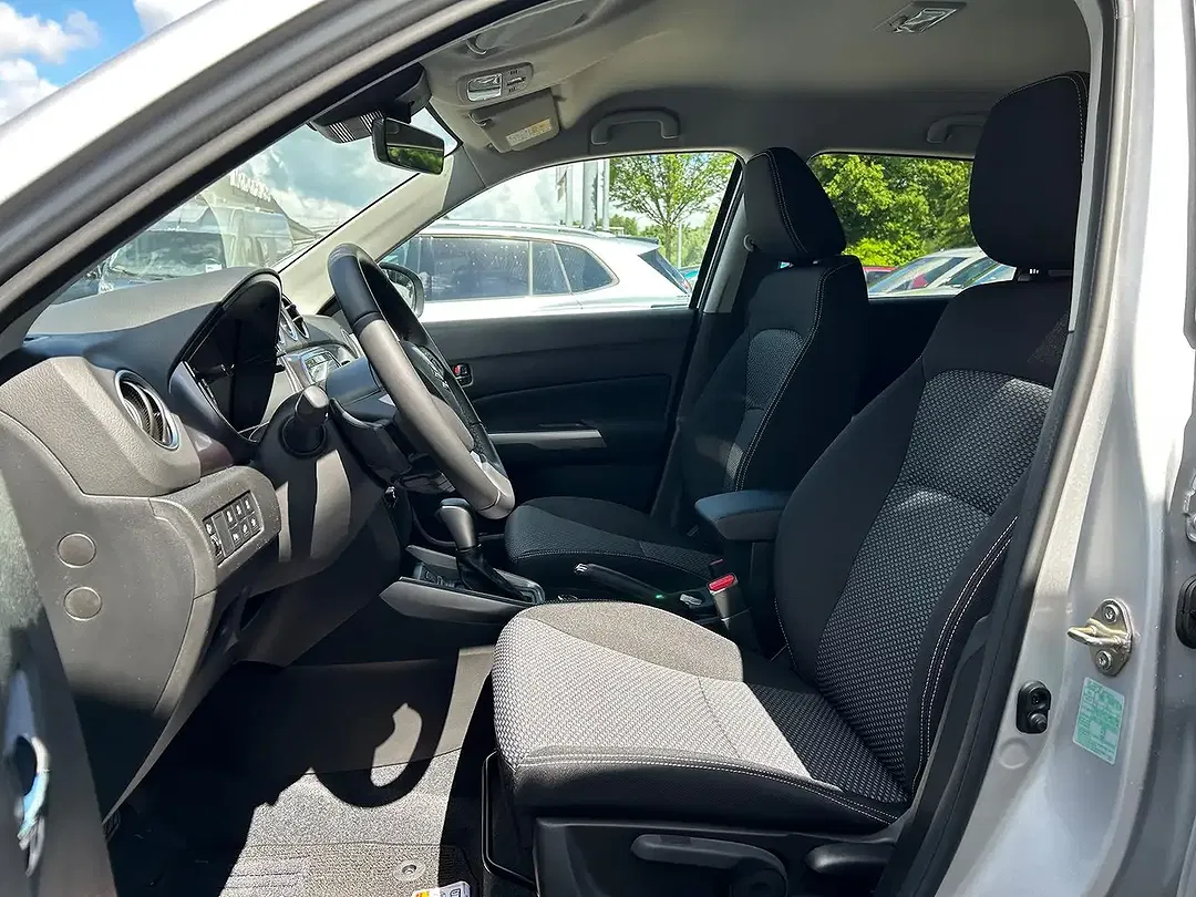 Suzuki Vitara - Thumbnail 7