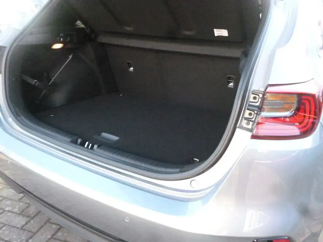 Kia Ceed / cee'd - Thumbnail 10