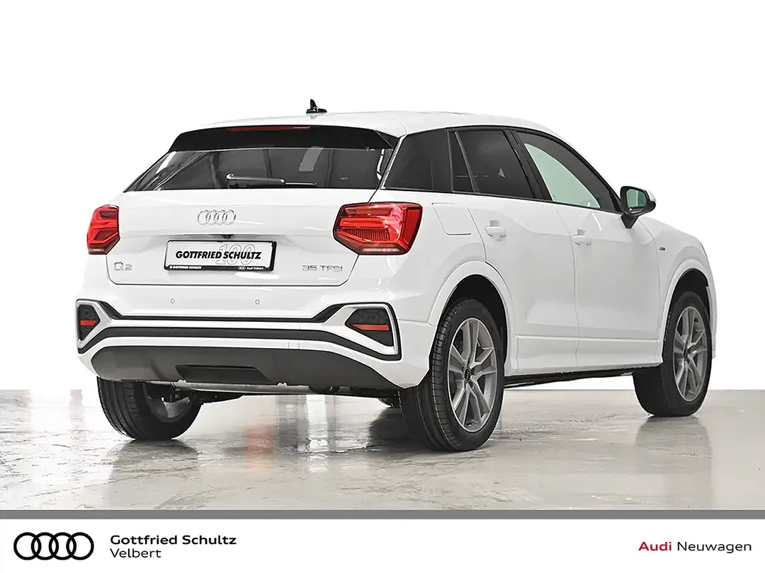 Audi Q2 - Thumbnail 3