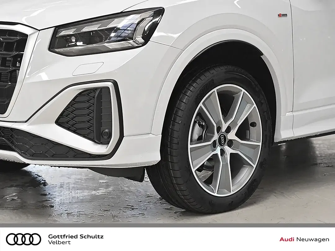Audi Q2 - Thumbnail 6