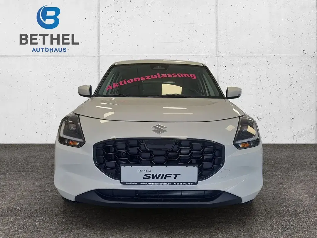 Suzuki Swift - Thumbnail 2