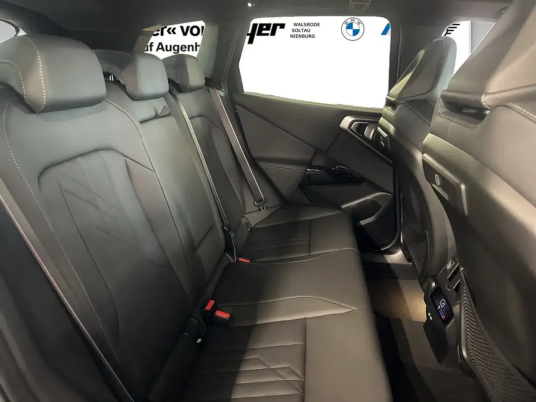 BMW X3 - Thumbnail 8