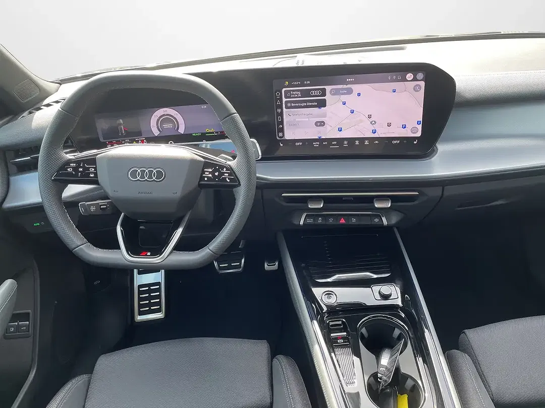 Audi Q3 - Thumbnail 7