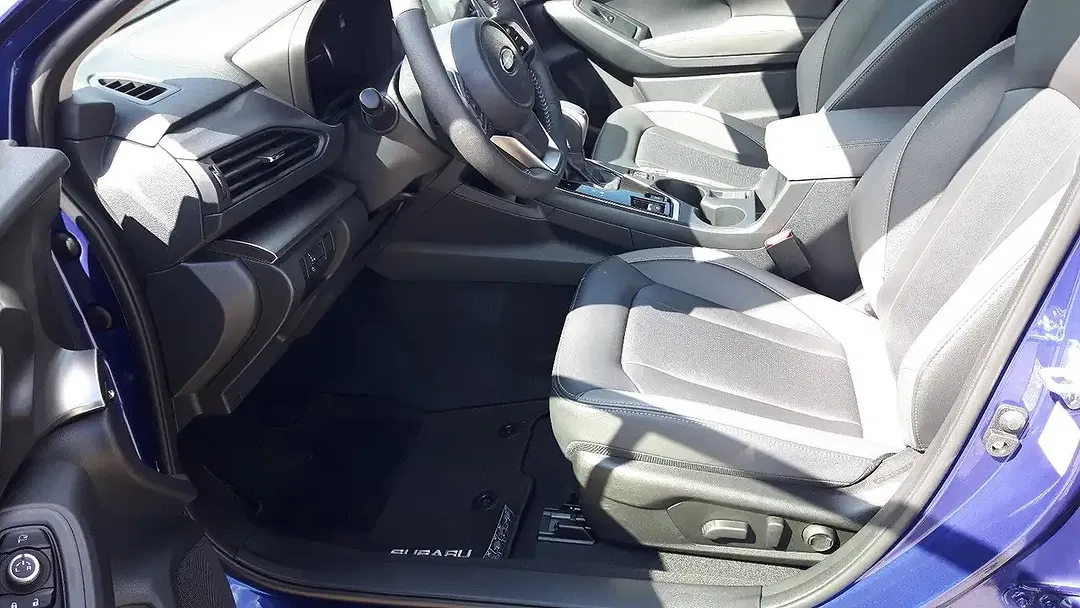 Subaru Impreza - Thumbnail 8