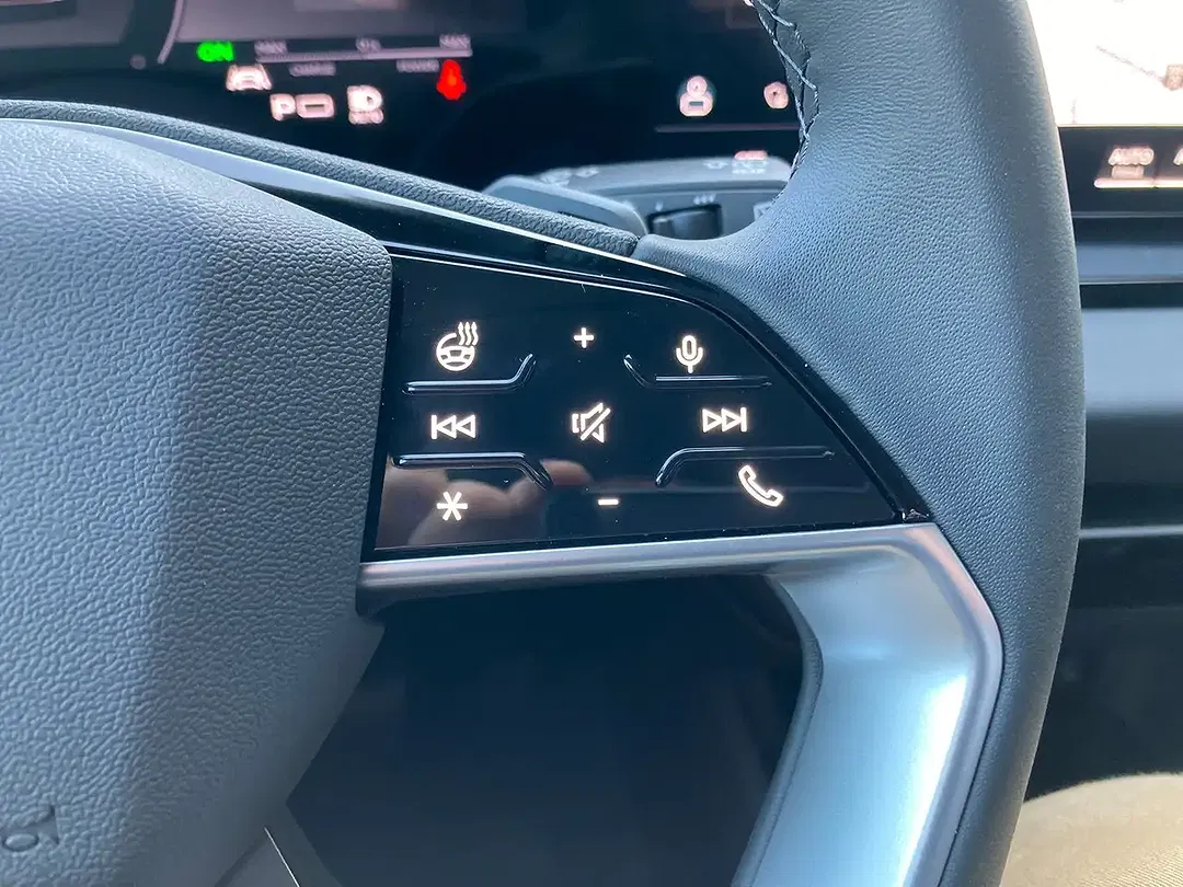 Audi Q6 e-tron - Thumbnail 12