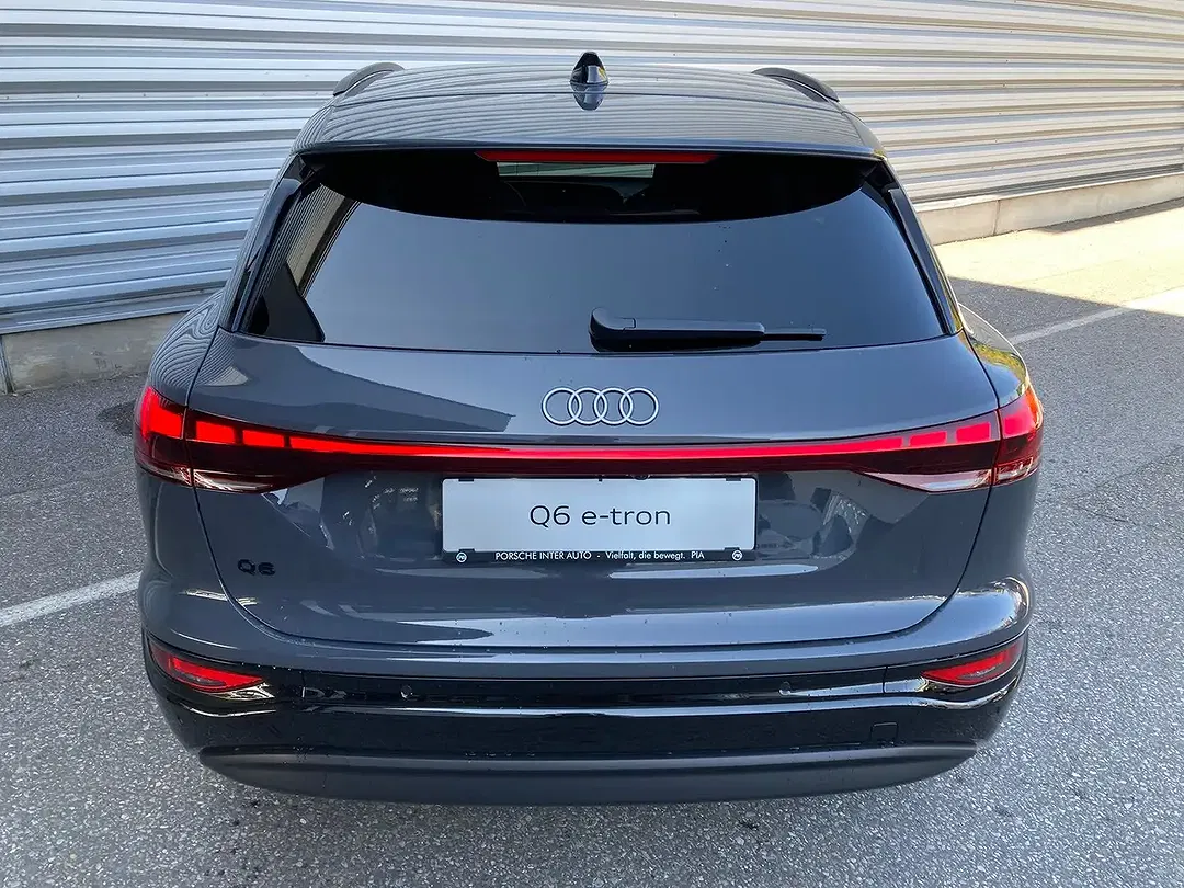 Audi Q6 e-tron - Thumbnail 4